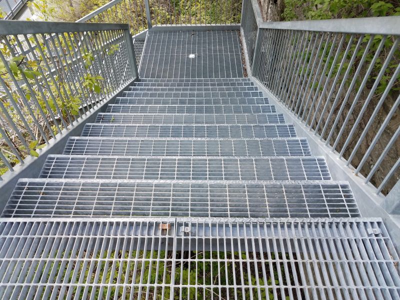Metal Stairs Repair